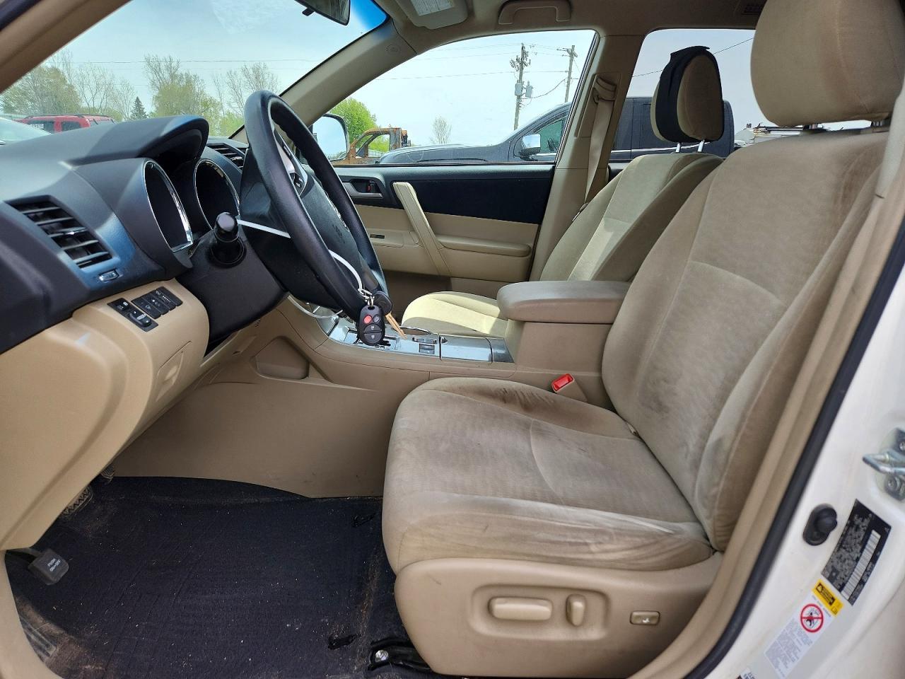 2013 TOYOTA HIGHLANDER