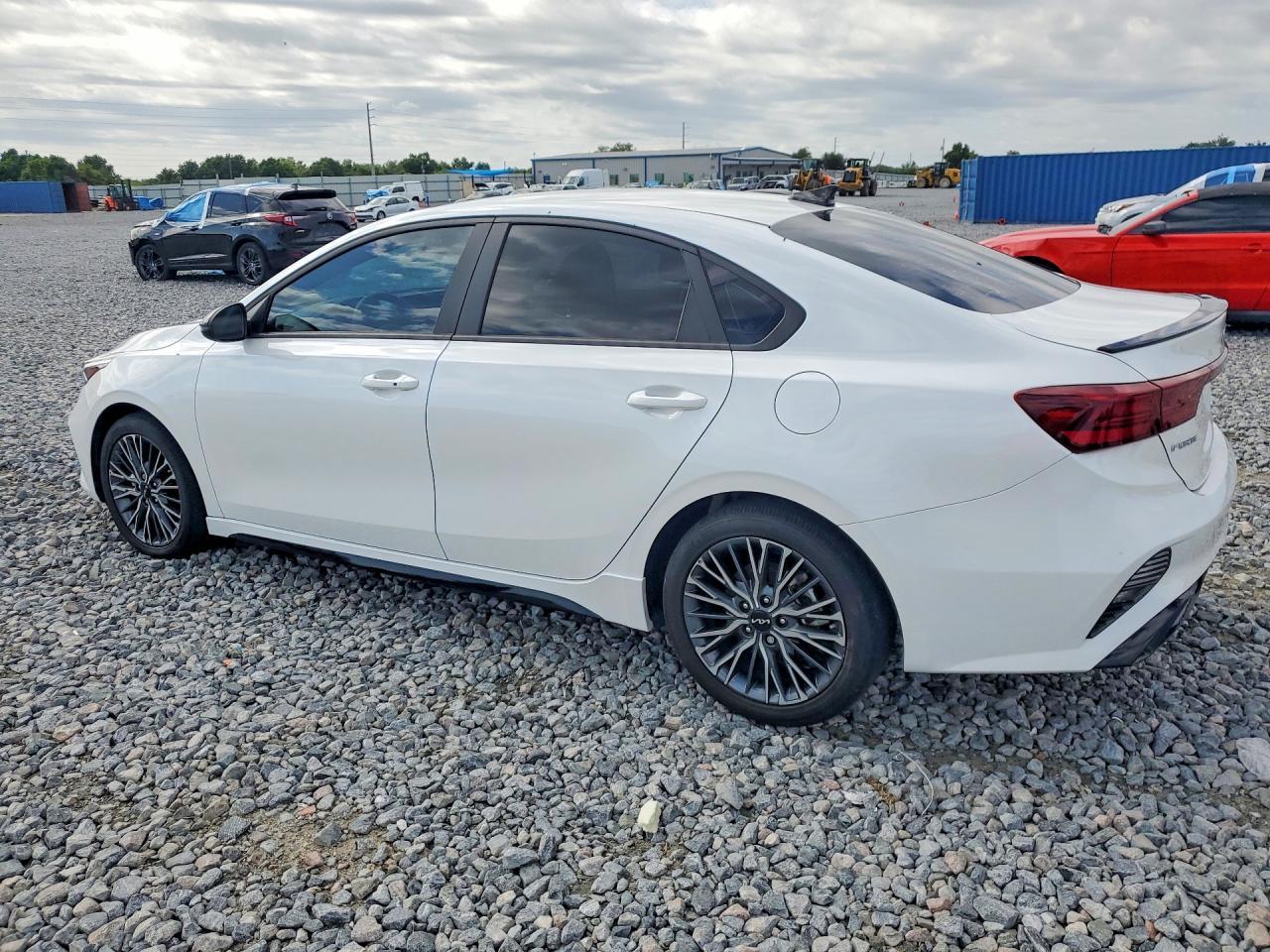 2023 KIA FORTE