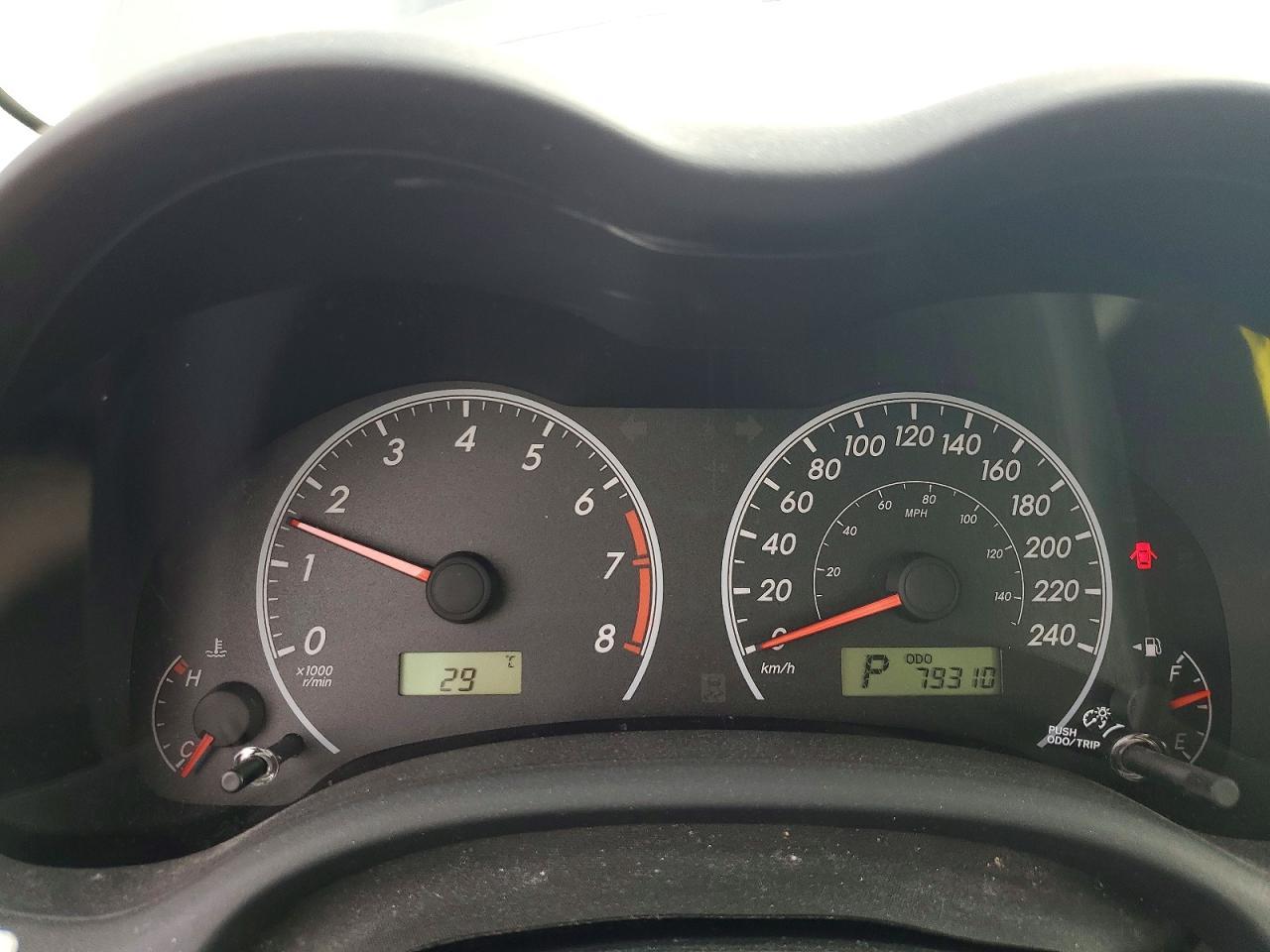 2011 TOYOTA COROLLA