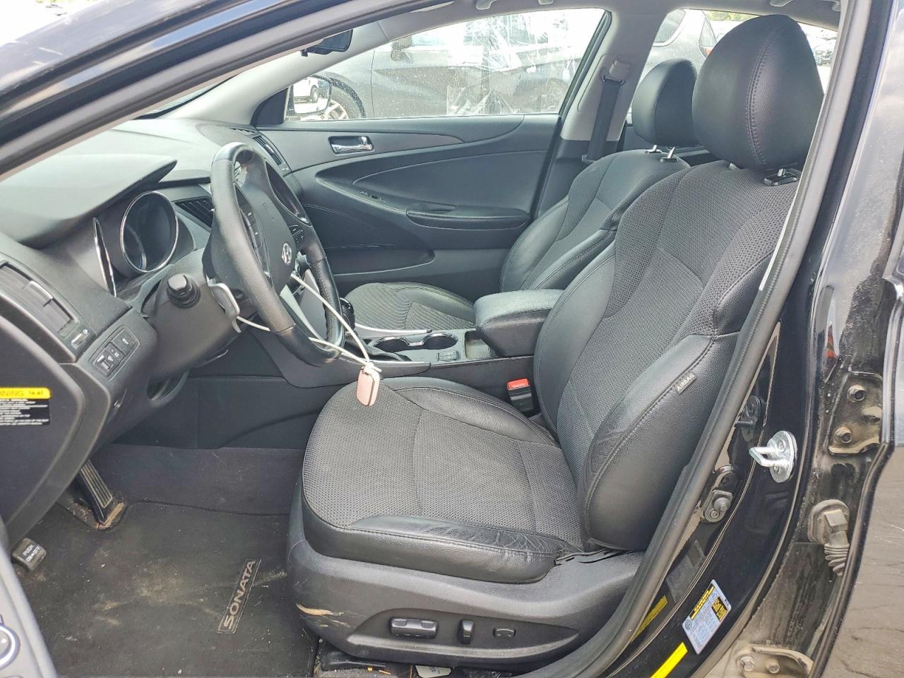 2013 HYUNDAI SONATA