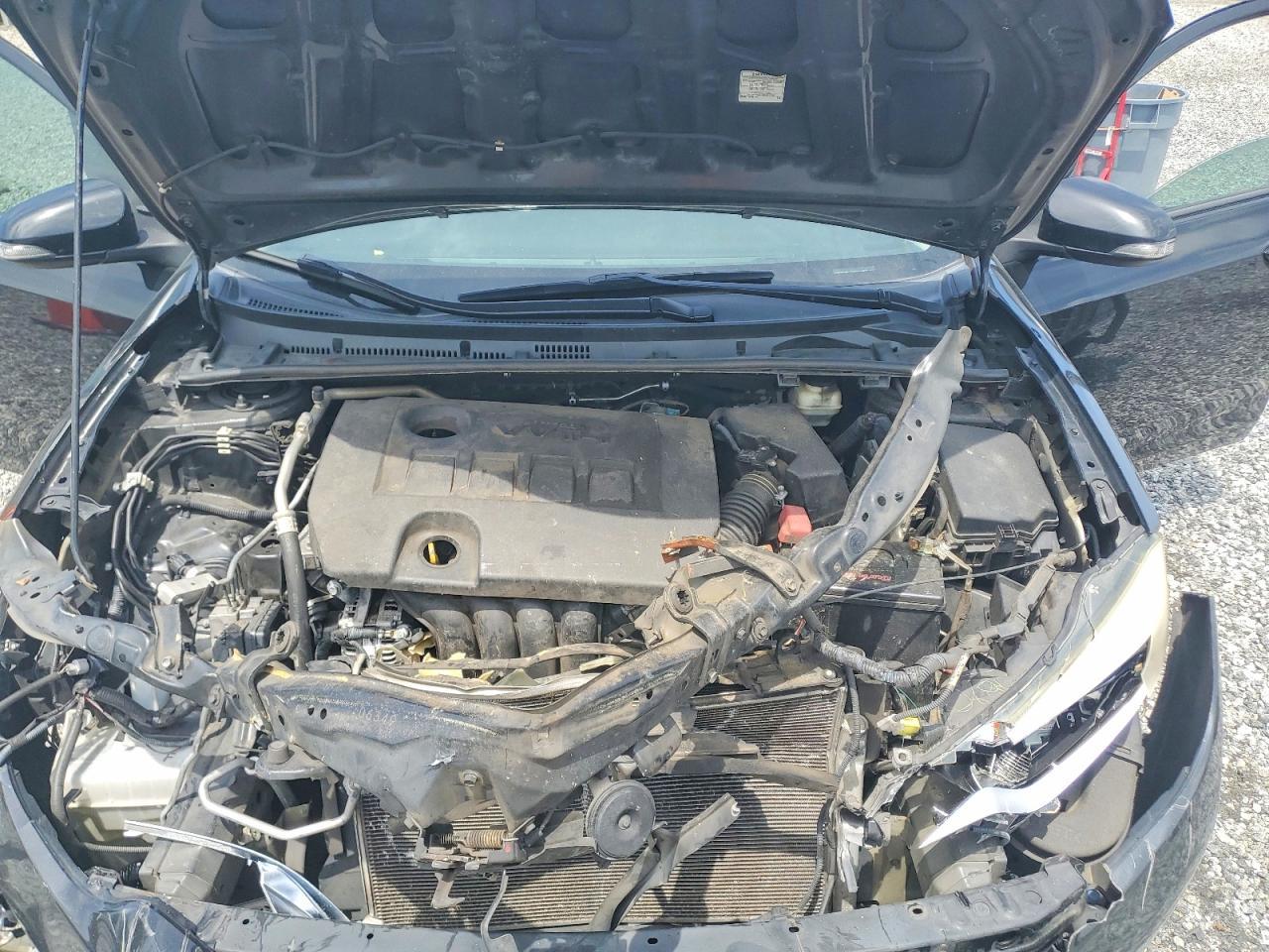 2015 TOYOTA COROLLA