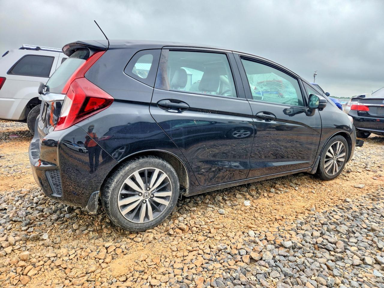 2015 HONDA FIT