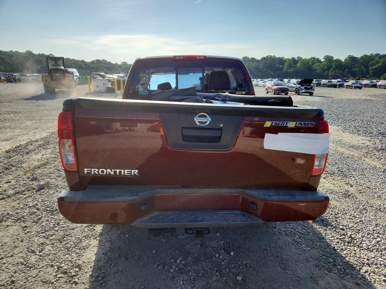 2016 NISSAN Frontier