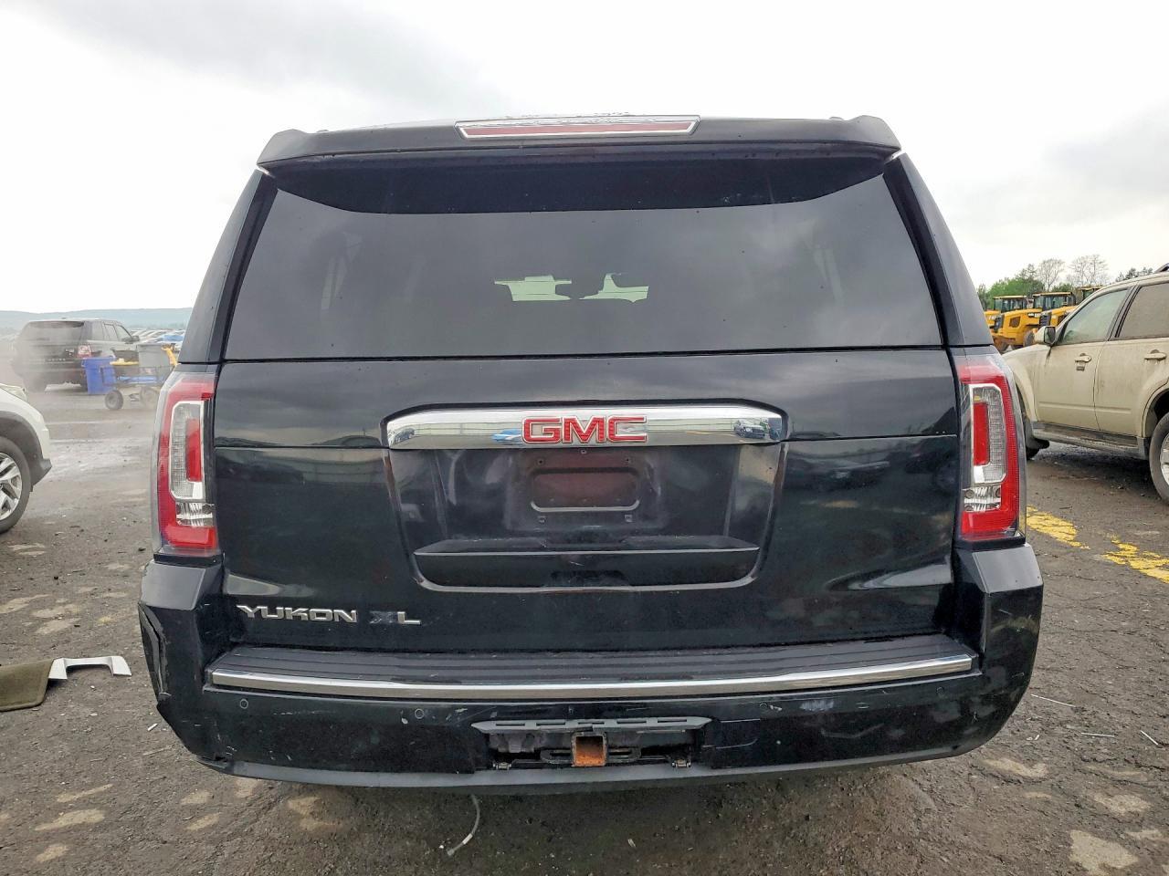2016 GMC Yukon XL