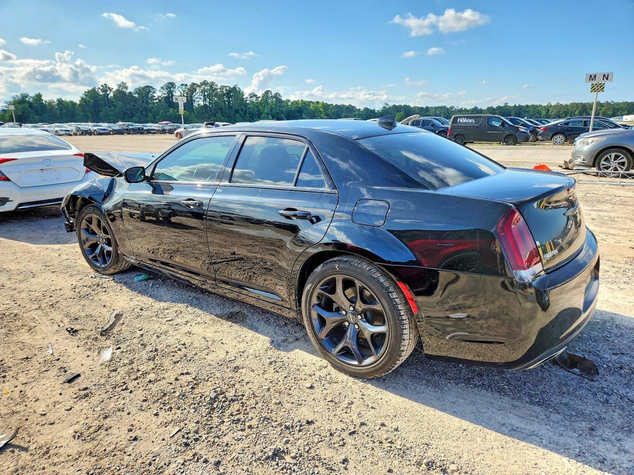 2021 CHRYSLER 300