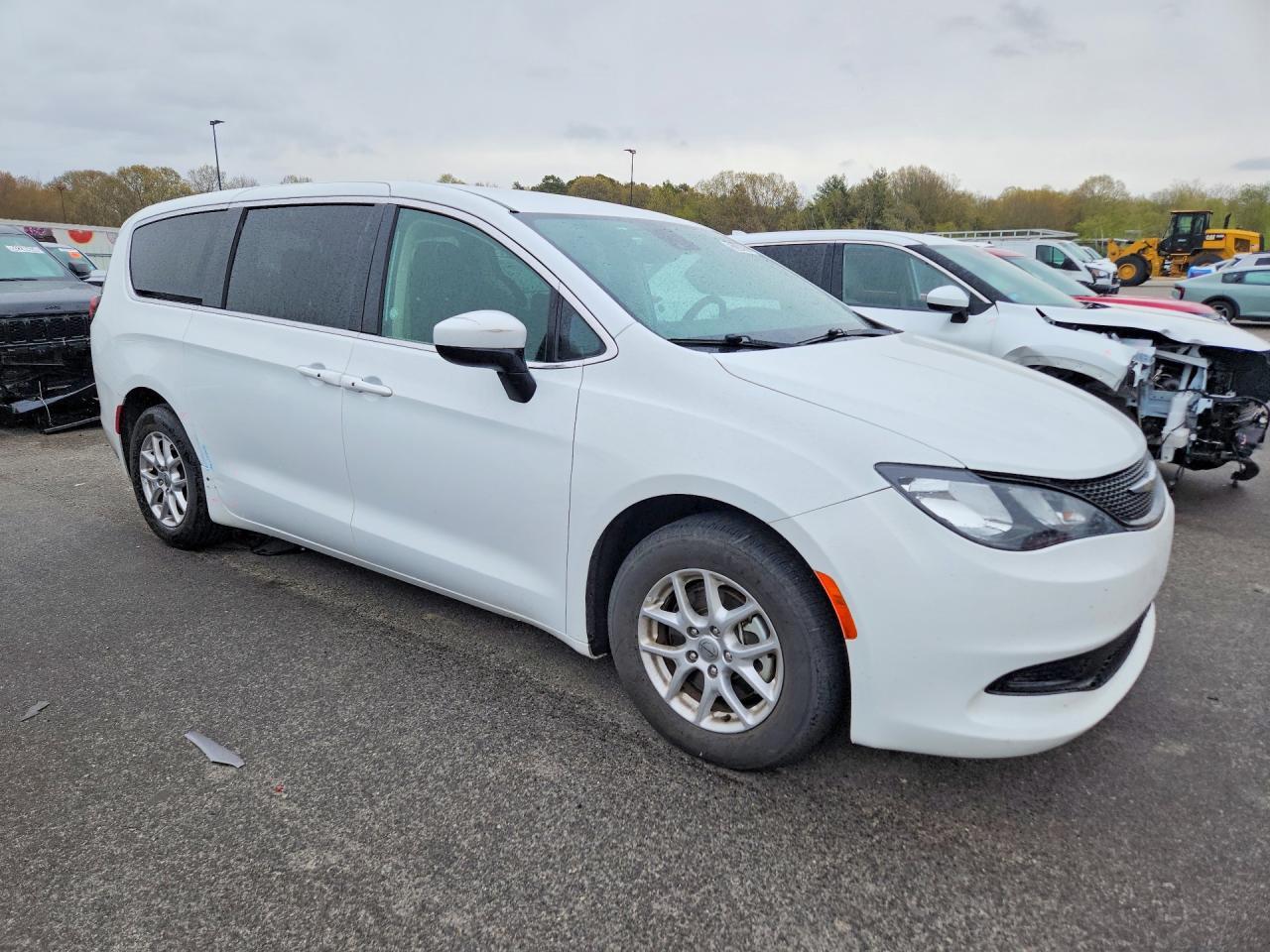 2023 CHRYSLER Voyager