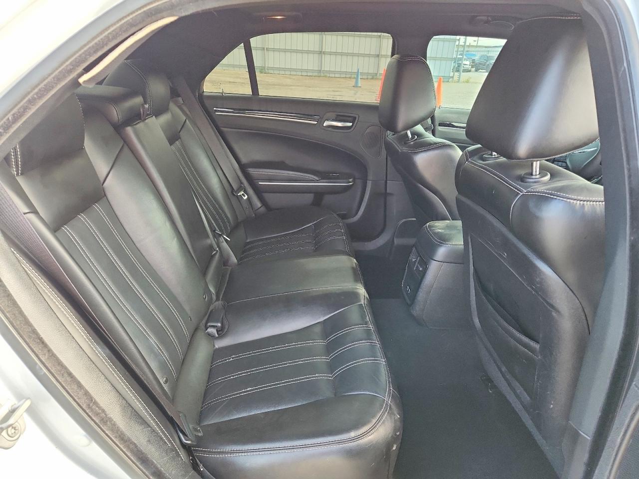 2022 CHRYSLER 300