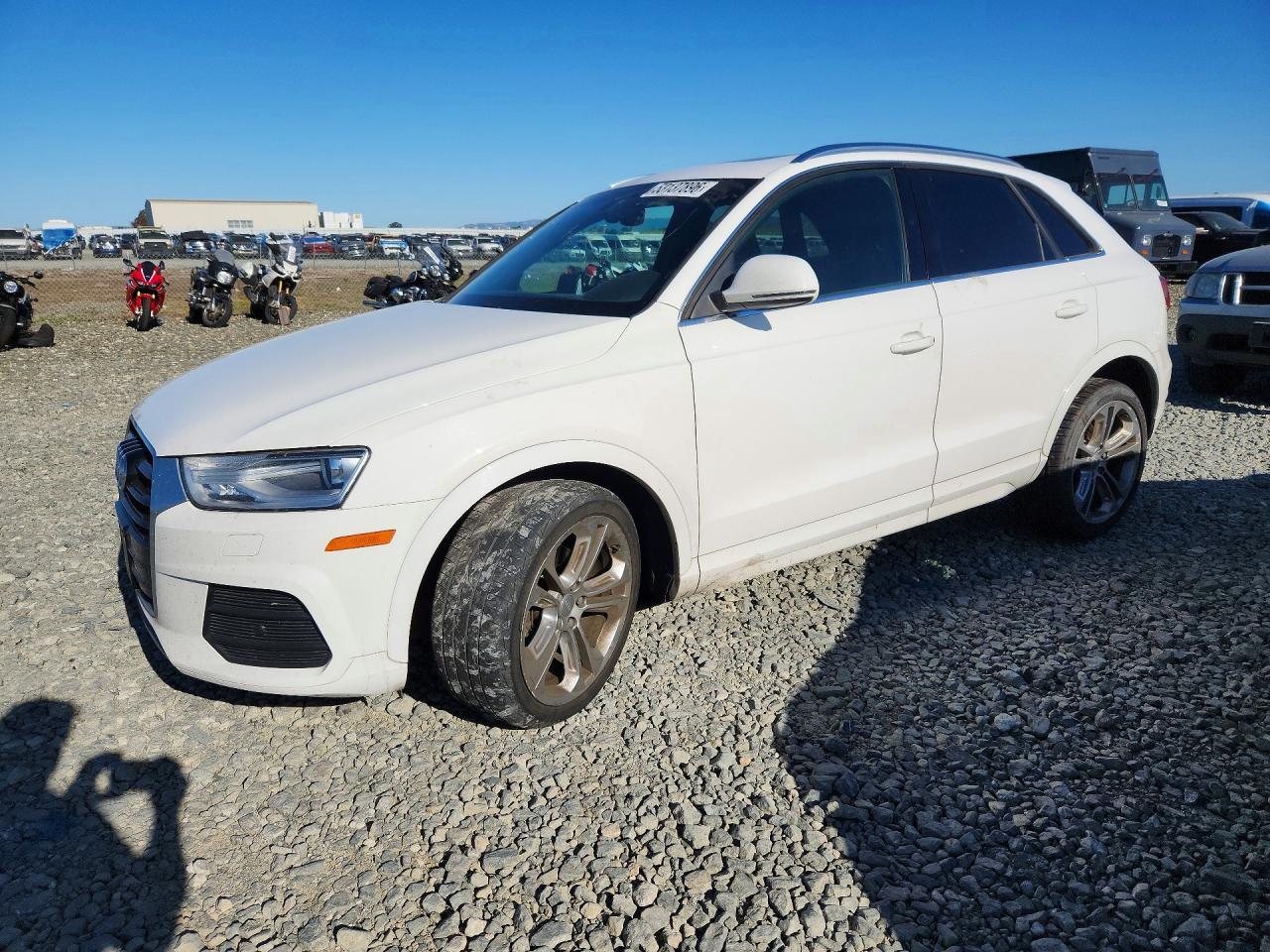 2016 AUDI Q3