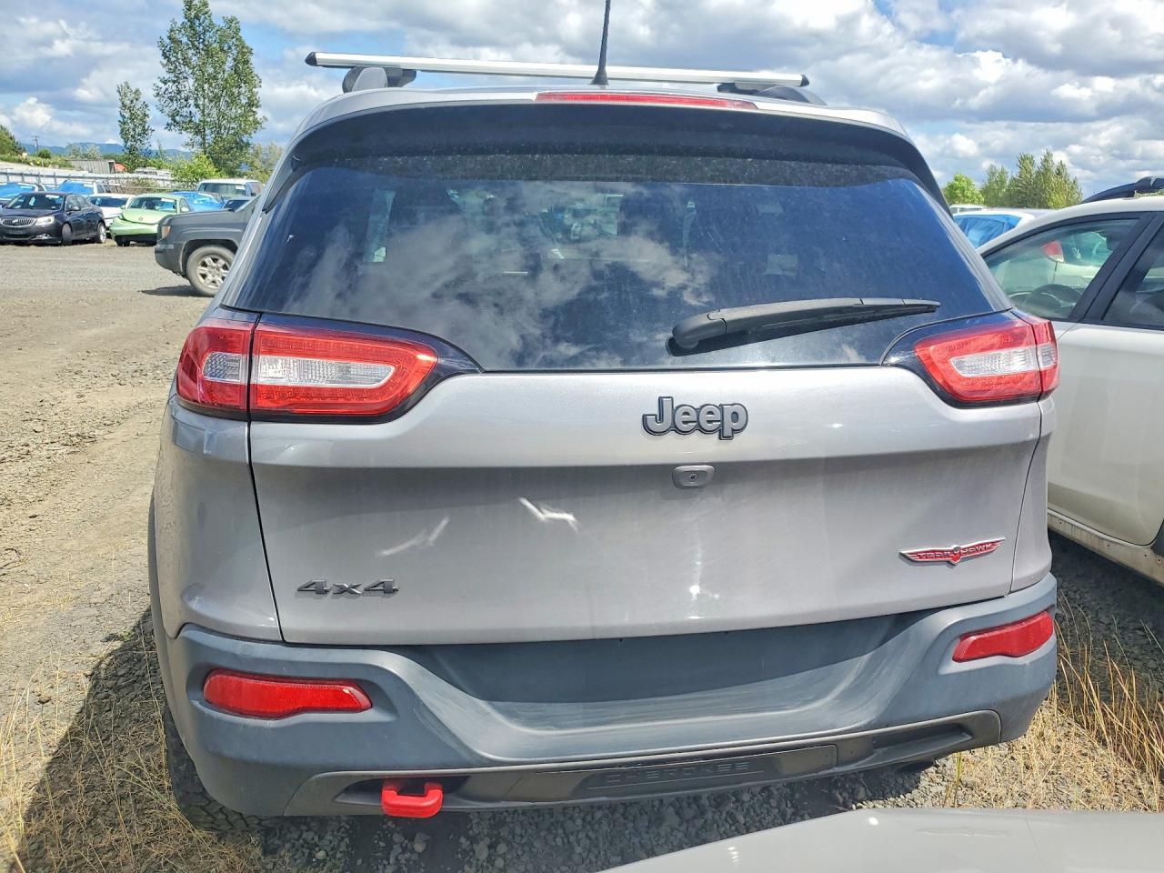 2015 JEEP CHEROKEE
