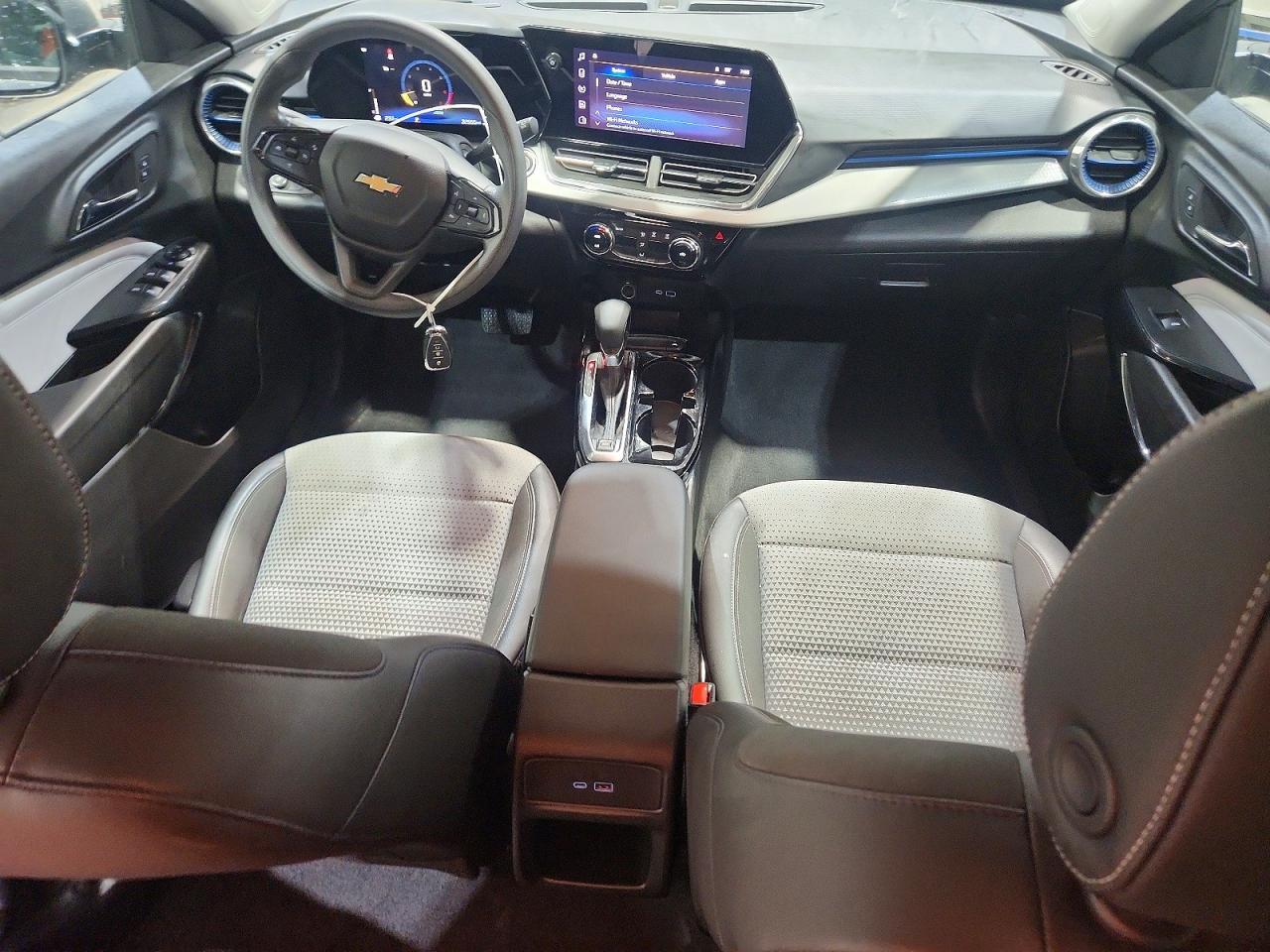 2025 CHEVROLET TRAX