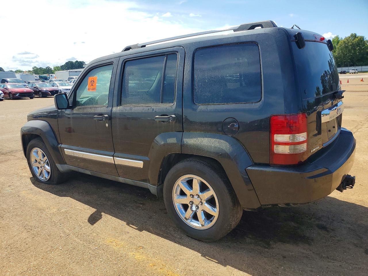 2012 JEEP Liberty