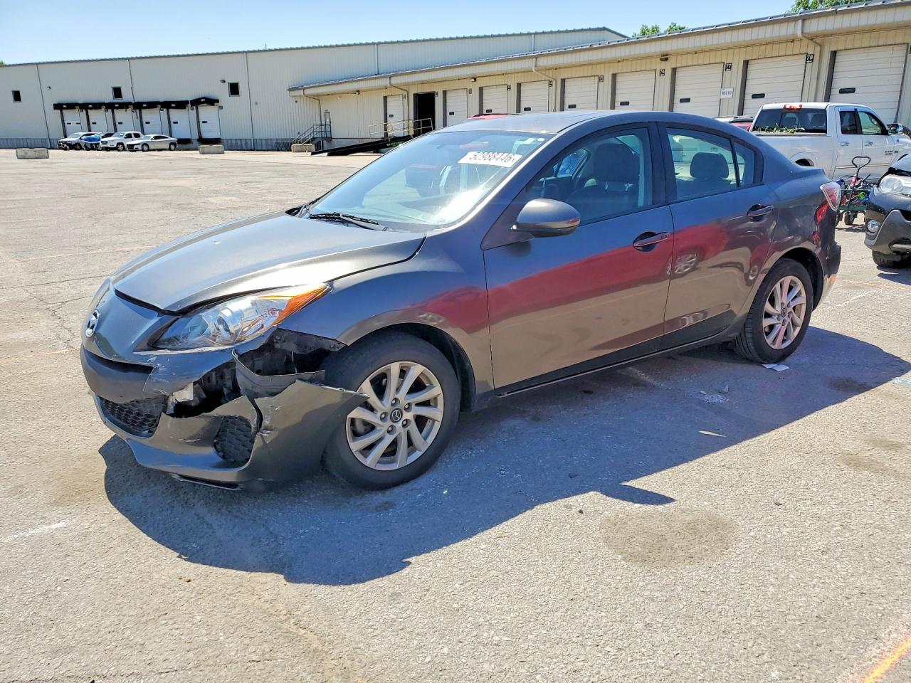 2013 MAZDA 3