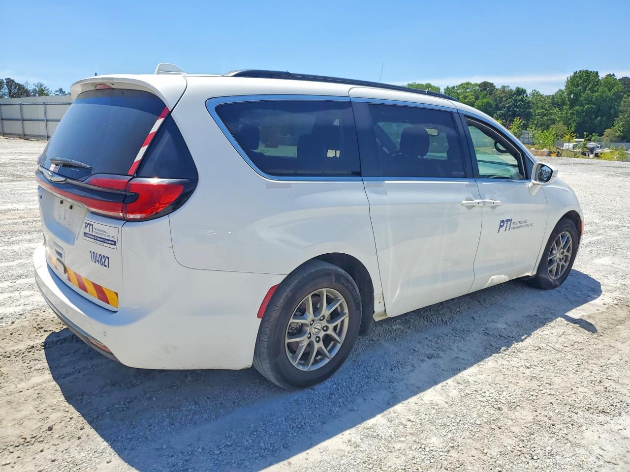 2022 CHRYSLER Pacifica