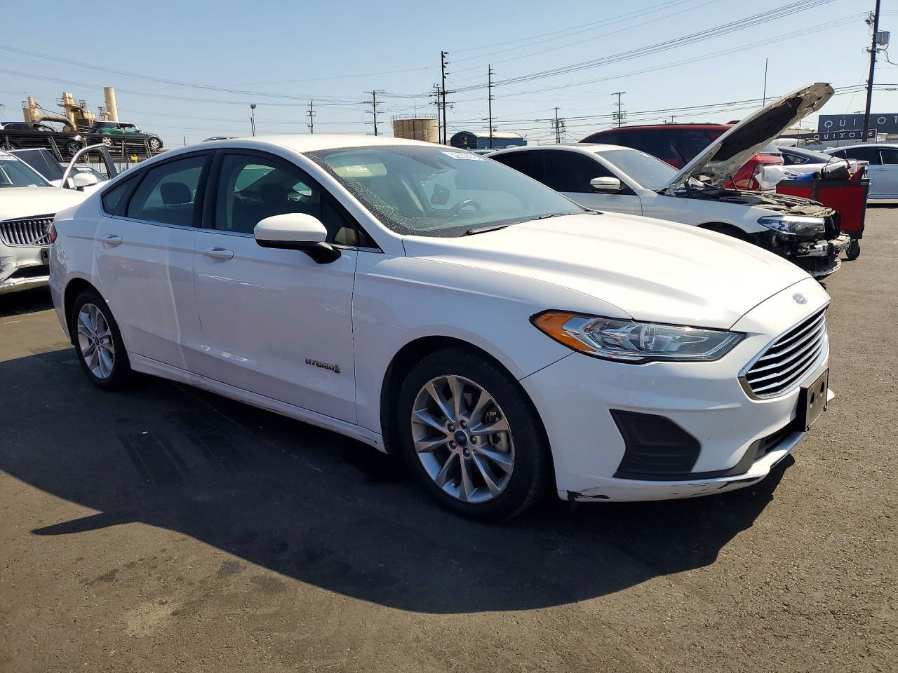 2019 FORD FUSION