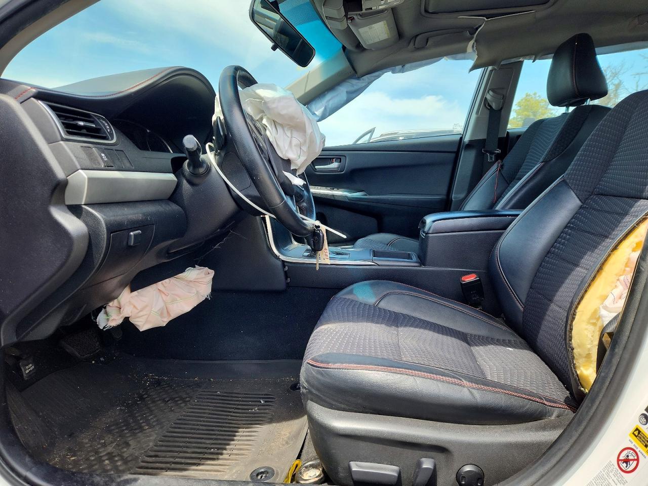 2015 TOYOTA CAMRY