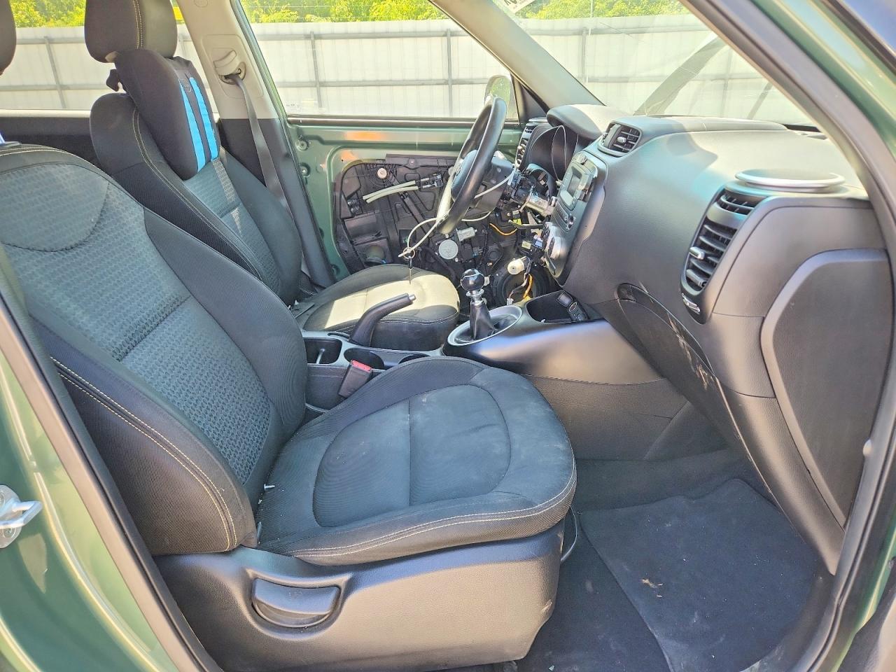 2014 KIA SOUL