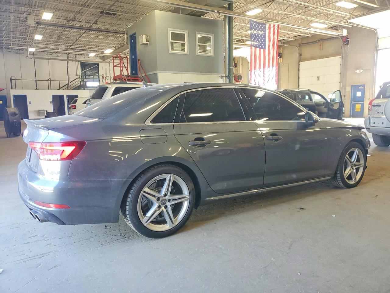 2019 AUDI S4