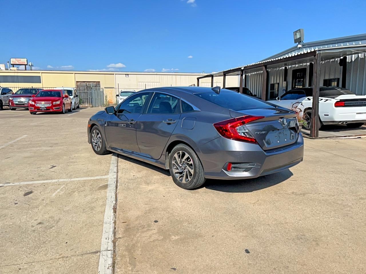2018 HONDA CIVIC