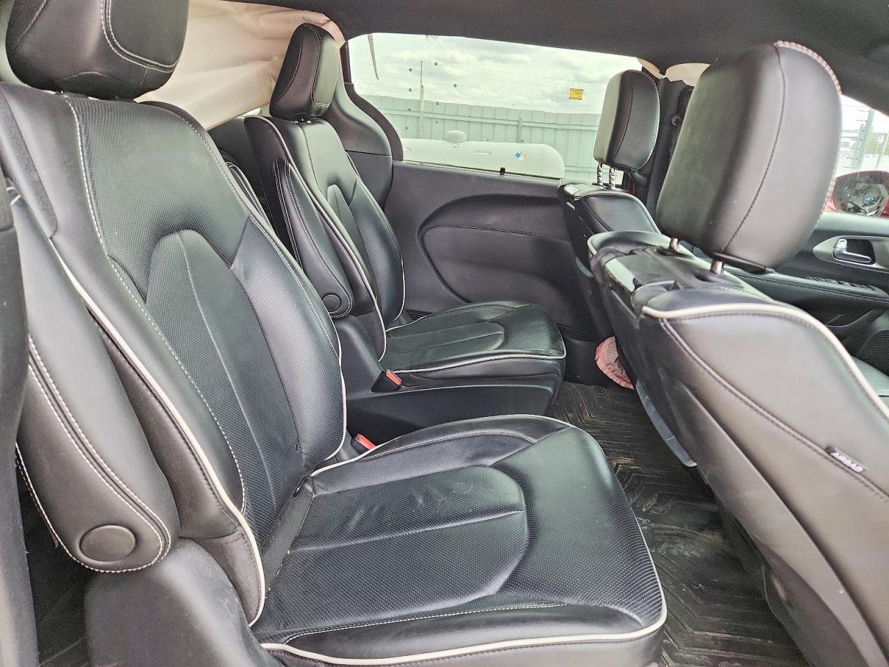 2021 CHRYSLER Pacifica