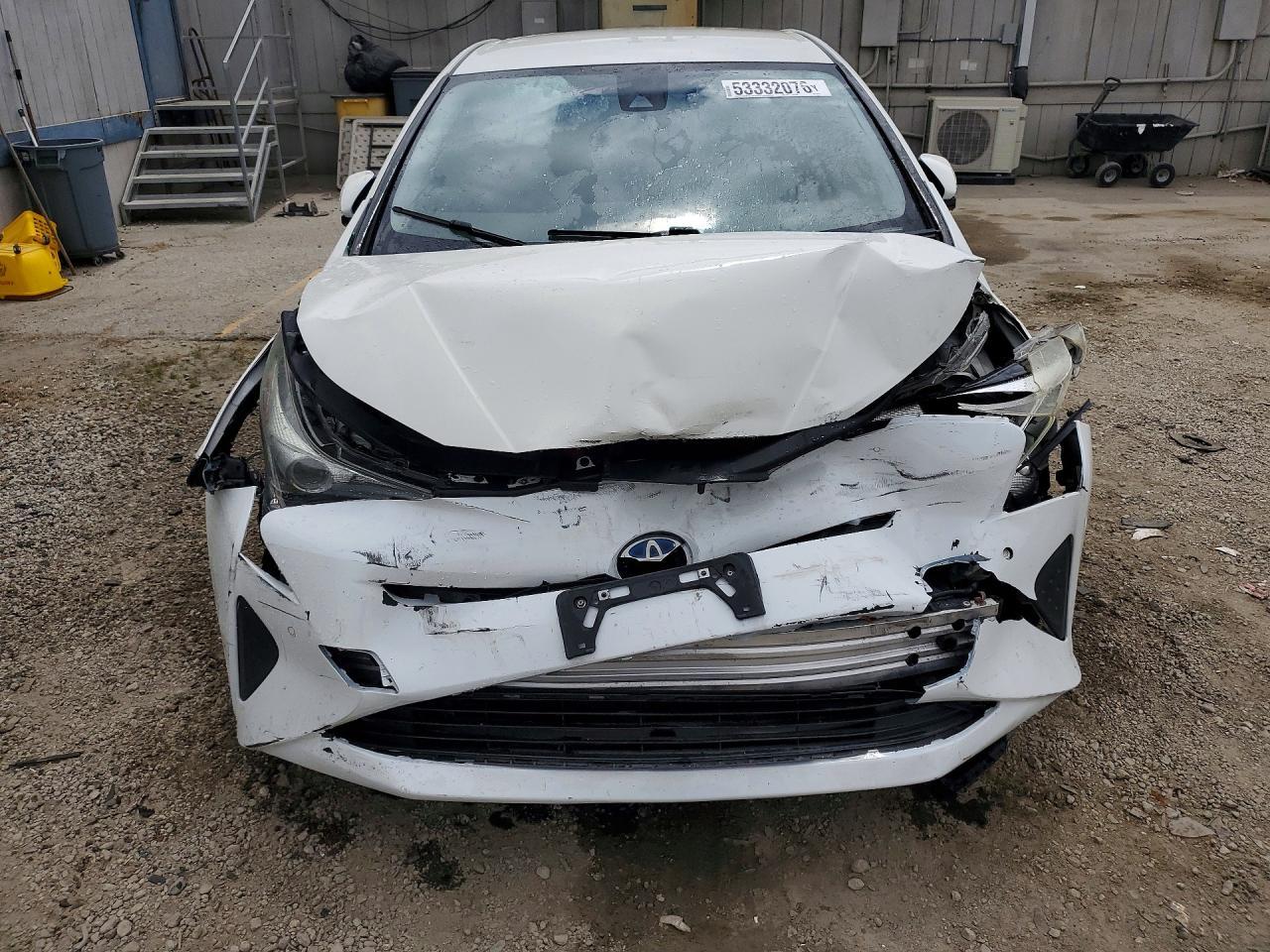 2017 TOYOTA PRIUS