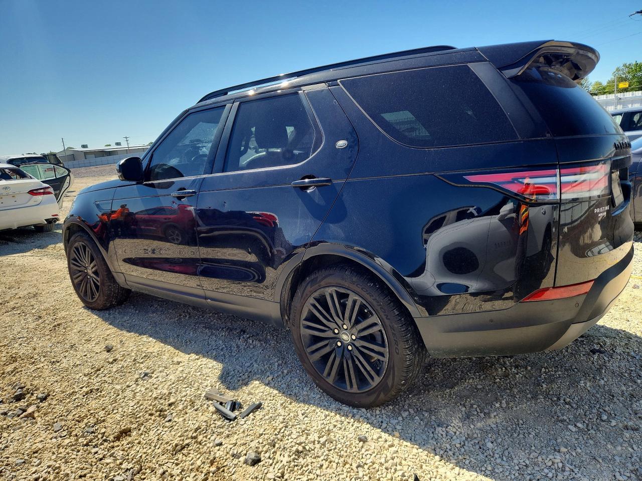 2018 LAND ROVER Discovery
