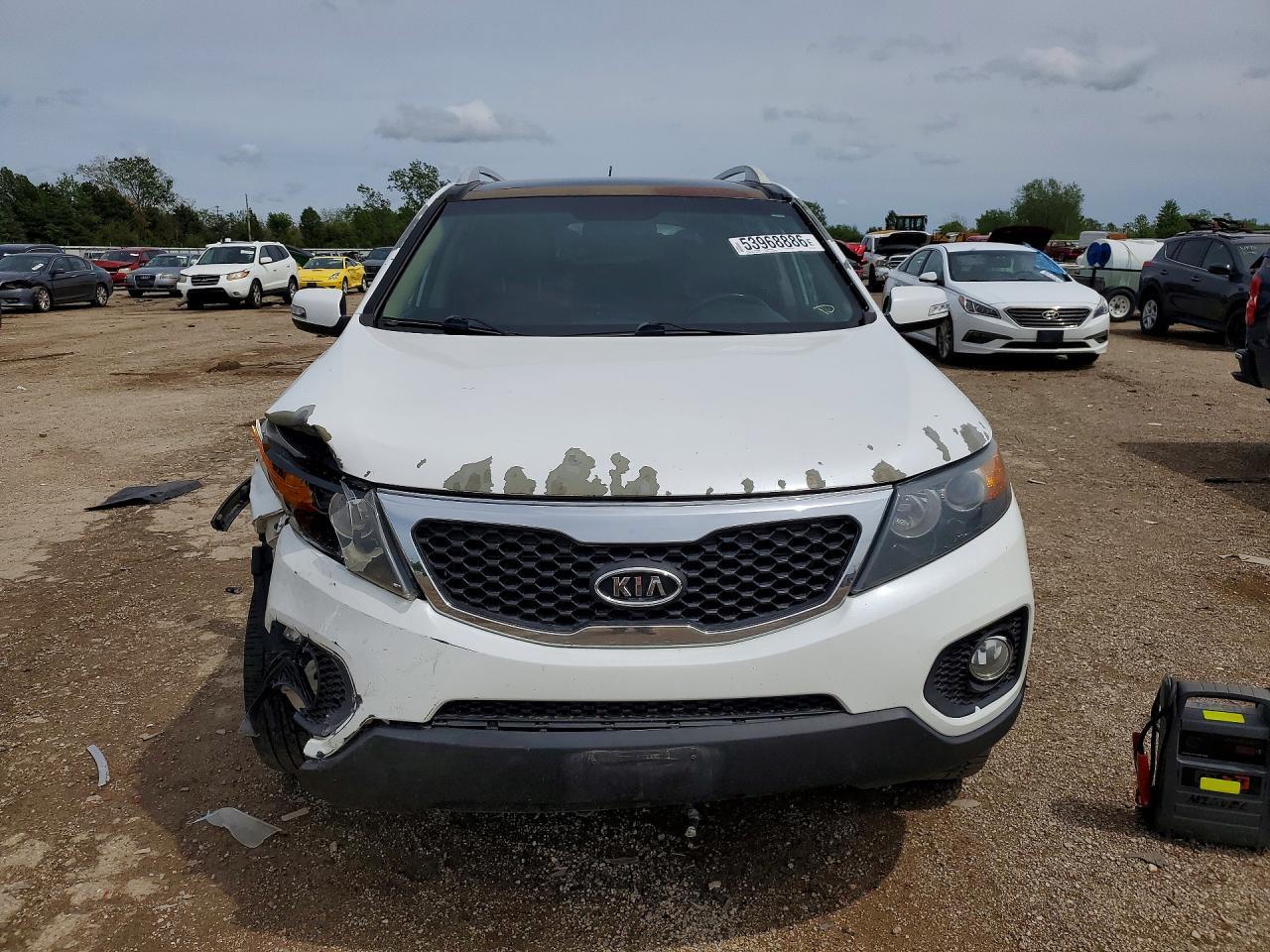 2013 KIA SORENTO
