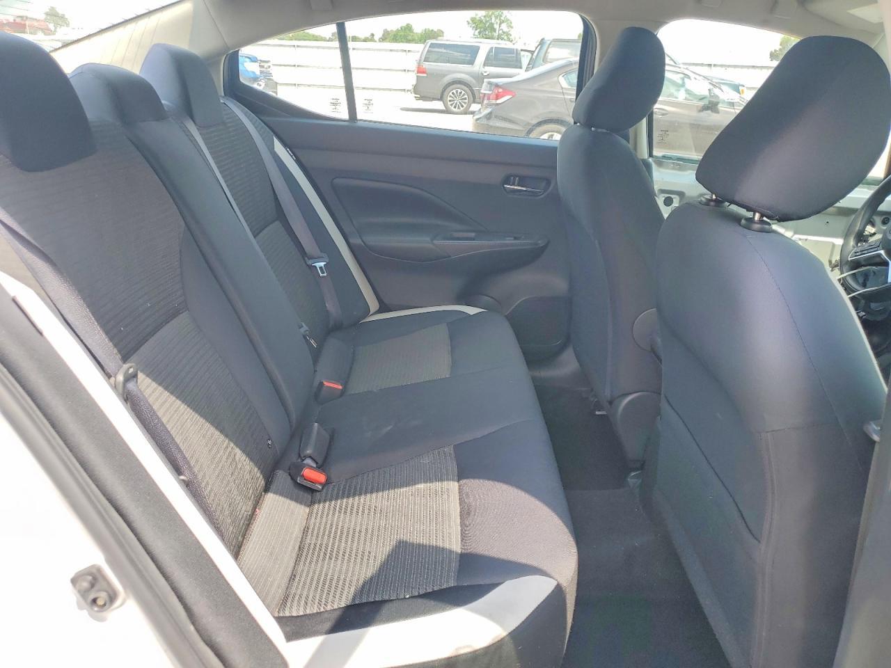 2020 NISSAN VERSA