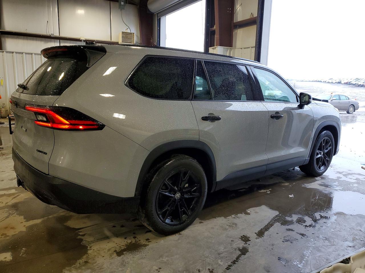 2025 TOYOTA HIGHLANDER