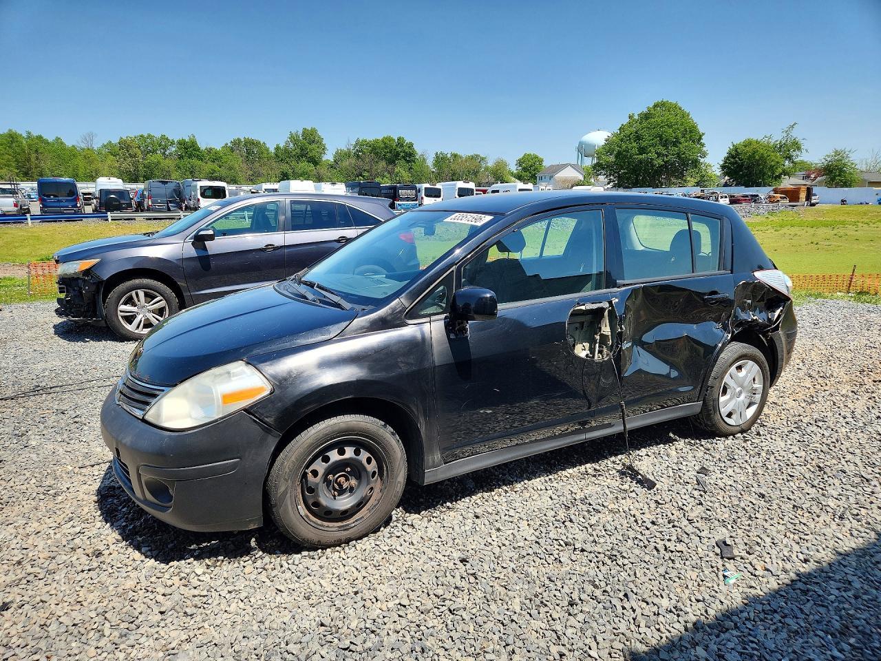 2011 NISSAN VERSA