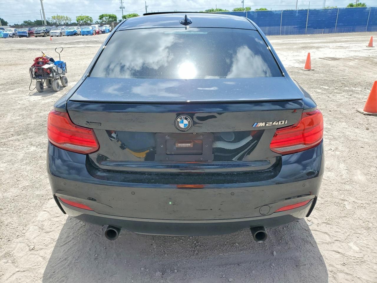 2019 BMW M240i