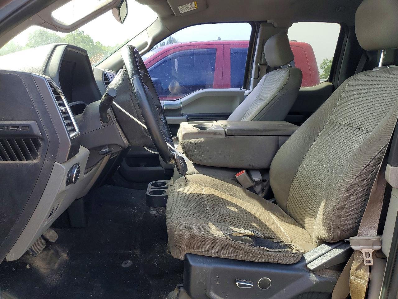 2015 FORD F-150