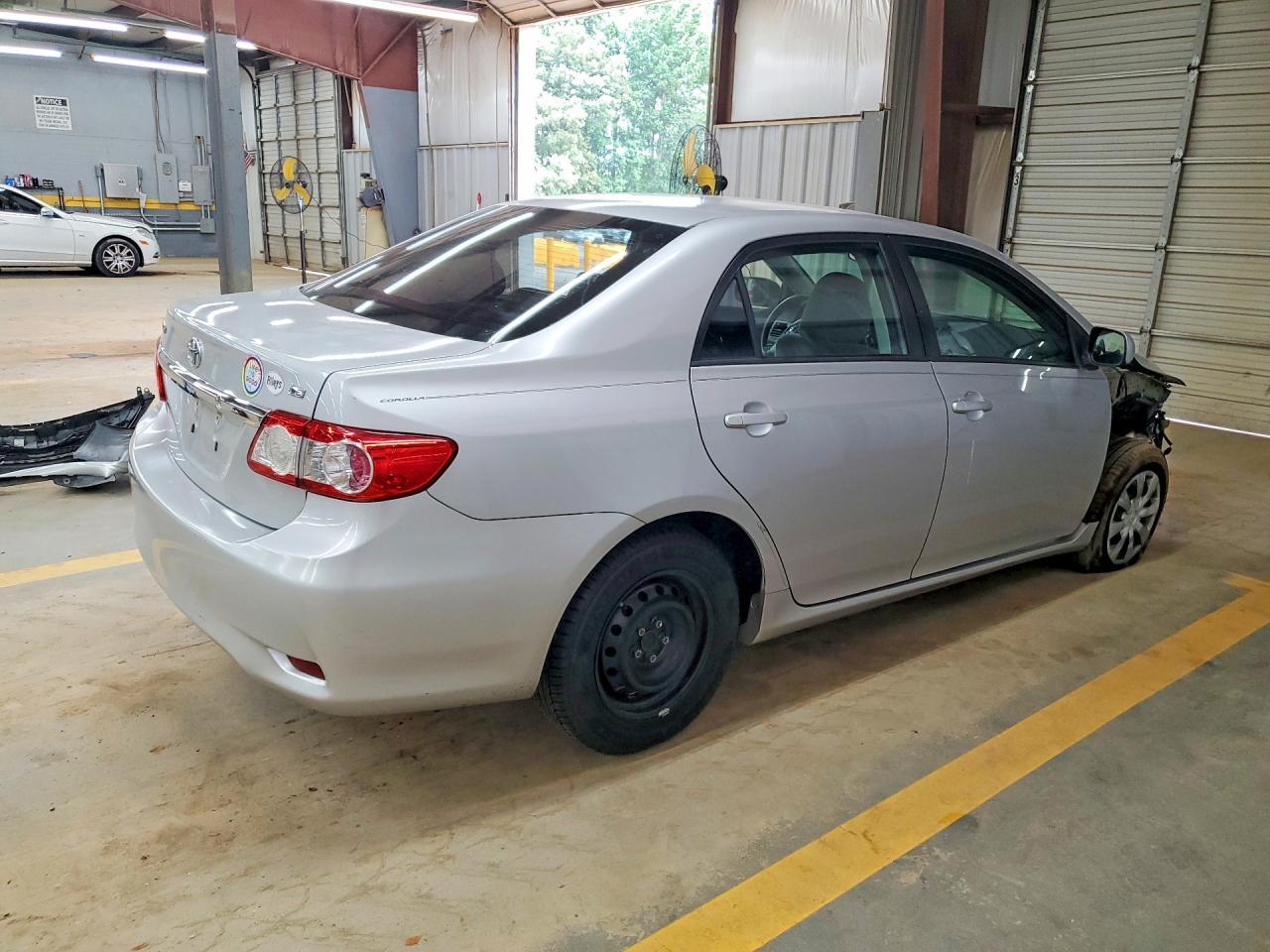 2011 TOYOTA COROLLA