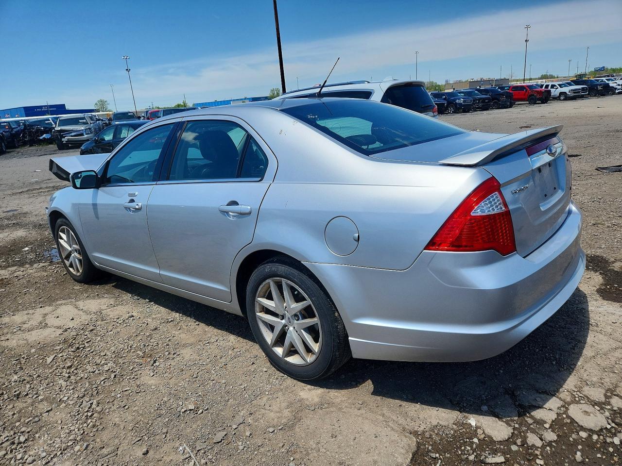 2011 FORD FUSION