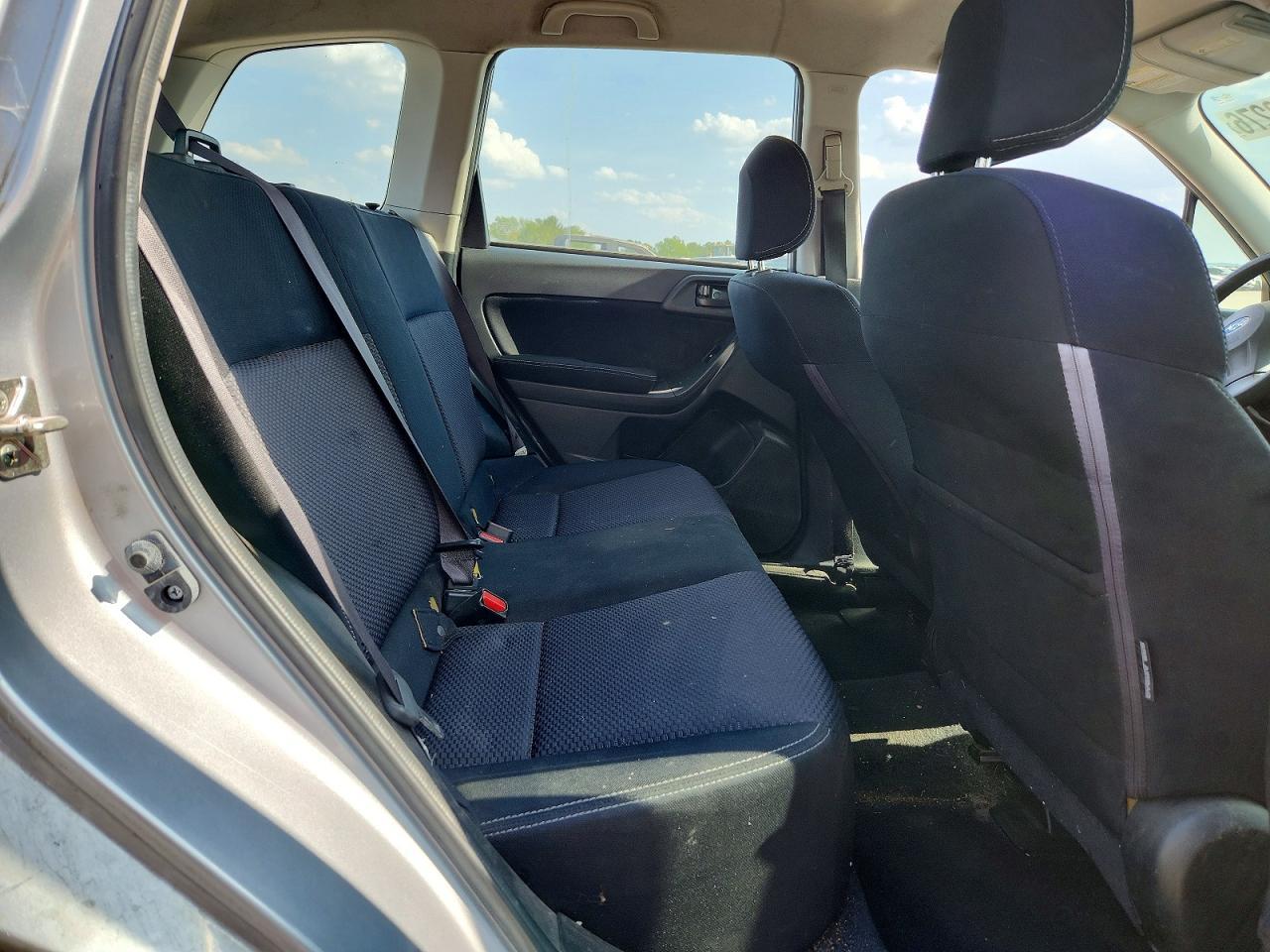 2015 SUBARU FORESTER