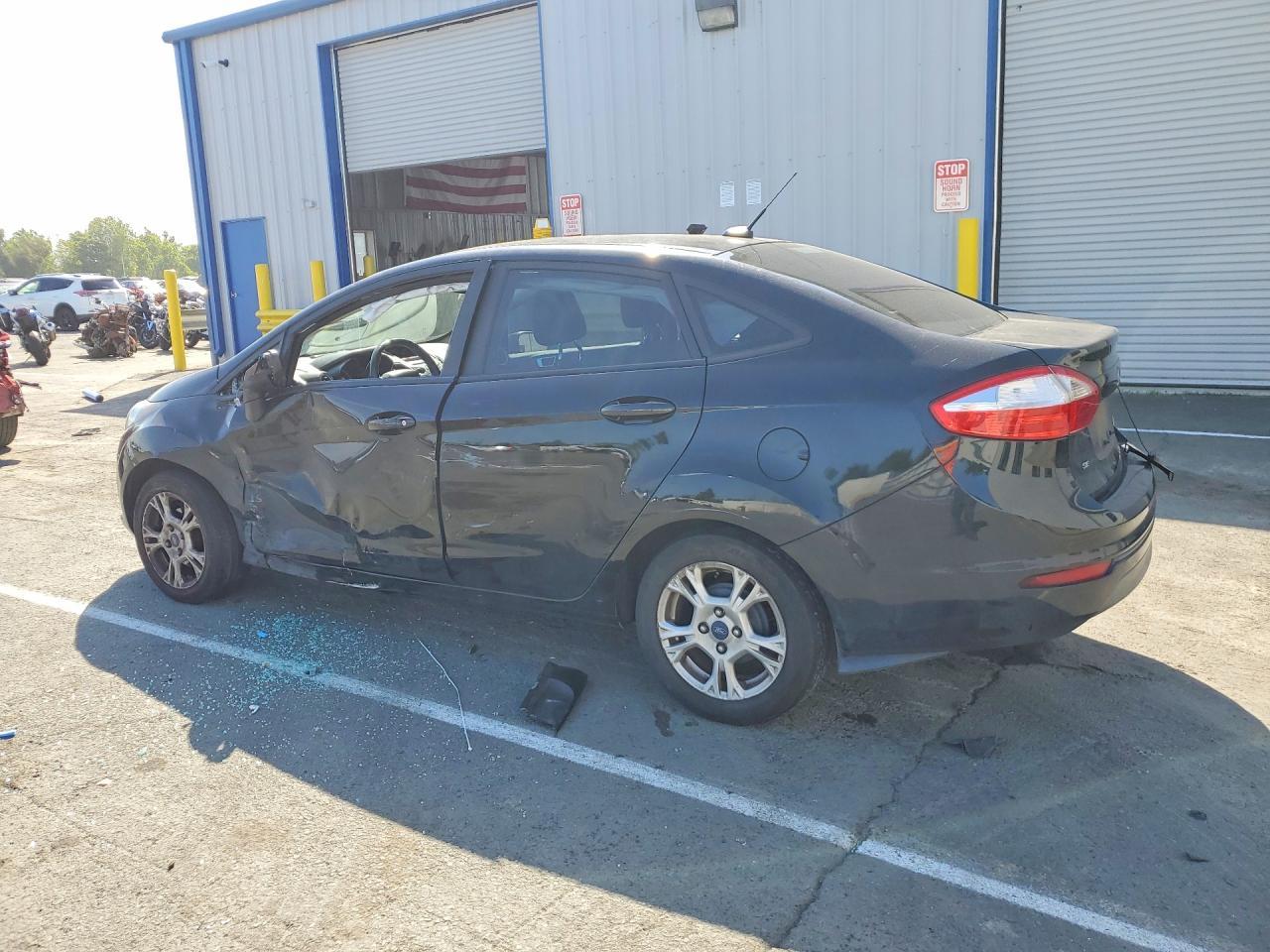 2016 FORD Fiesta