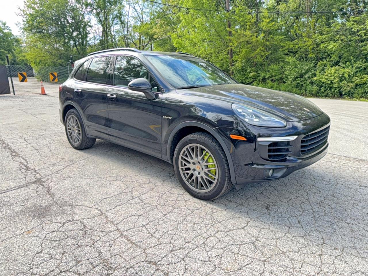 2016 PORSCHE CAYENNE