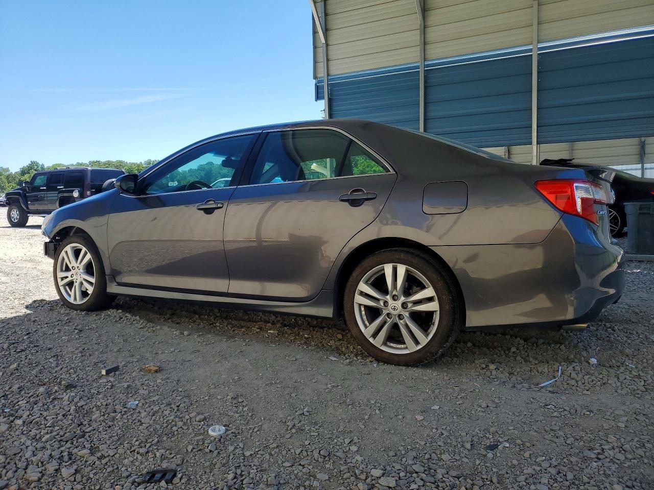 2014 TOYOTA CAMRY