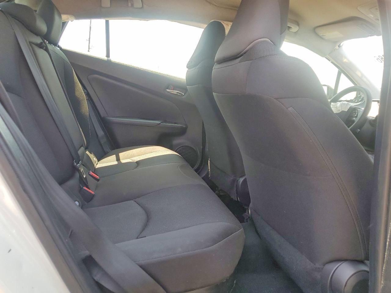 2020 TOYOTA PRIUS