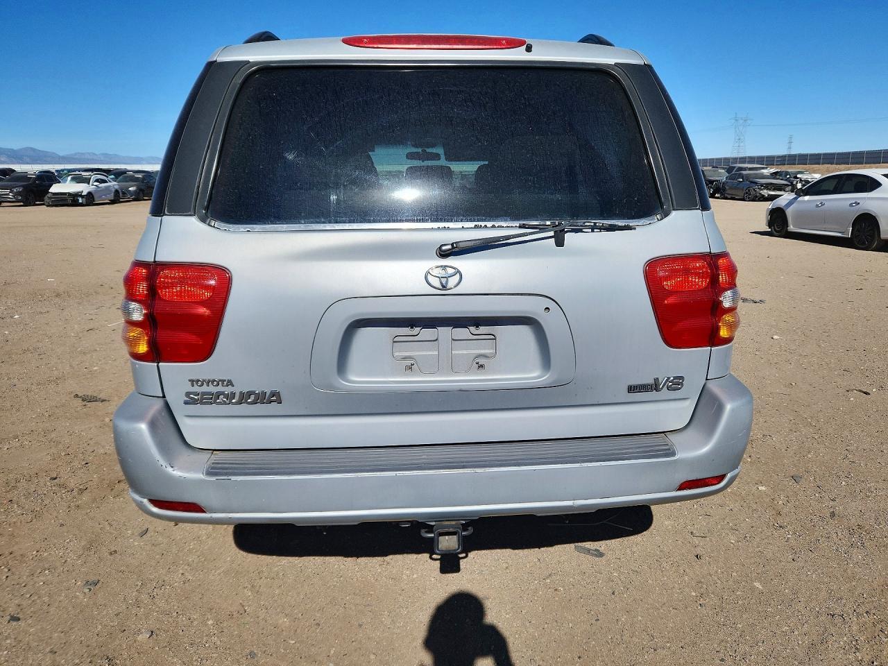2002 TOYOTA Sequoia