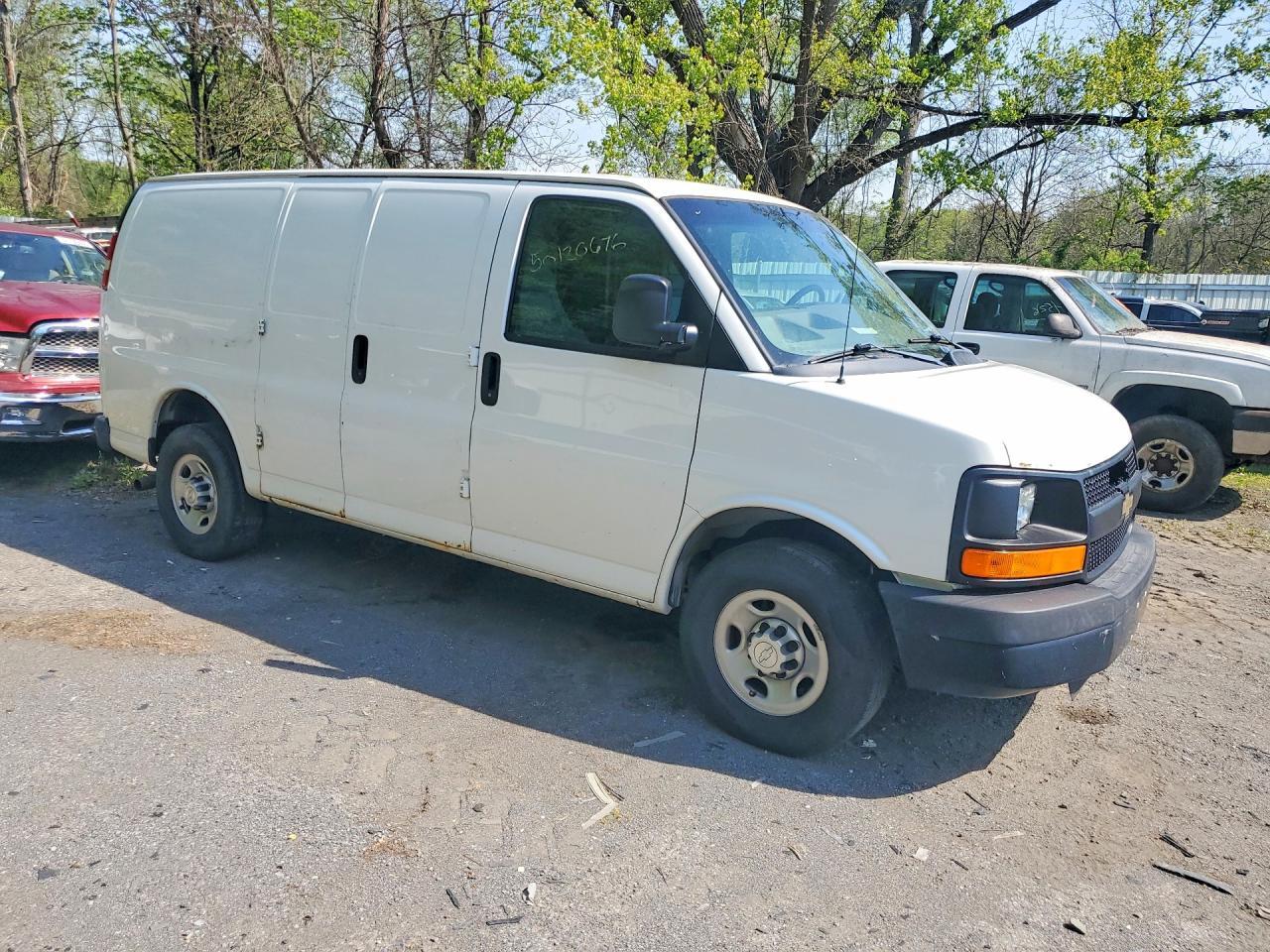 2016 CHEVROLET EXPRESS 2500