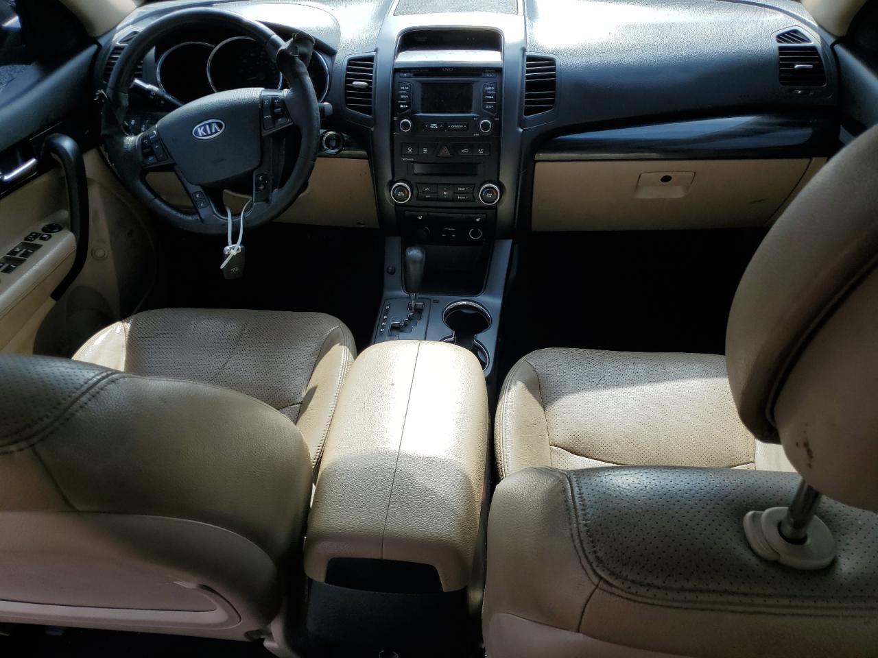 2013 KIA SORENTO