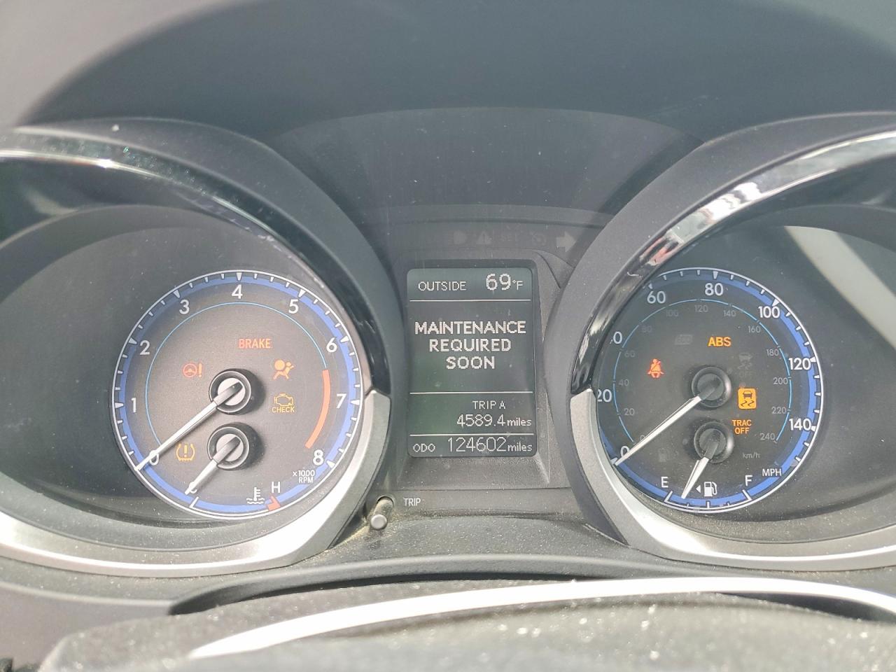 2015 TOYOTA COROLLA