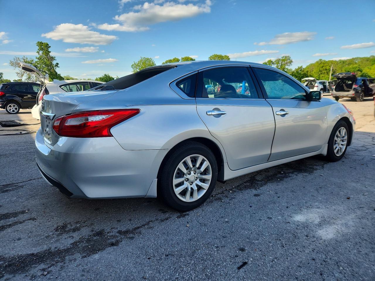 2017 NISSAN ALTIMA