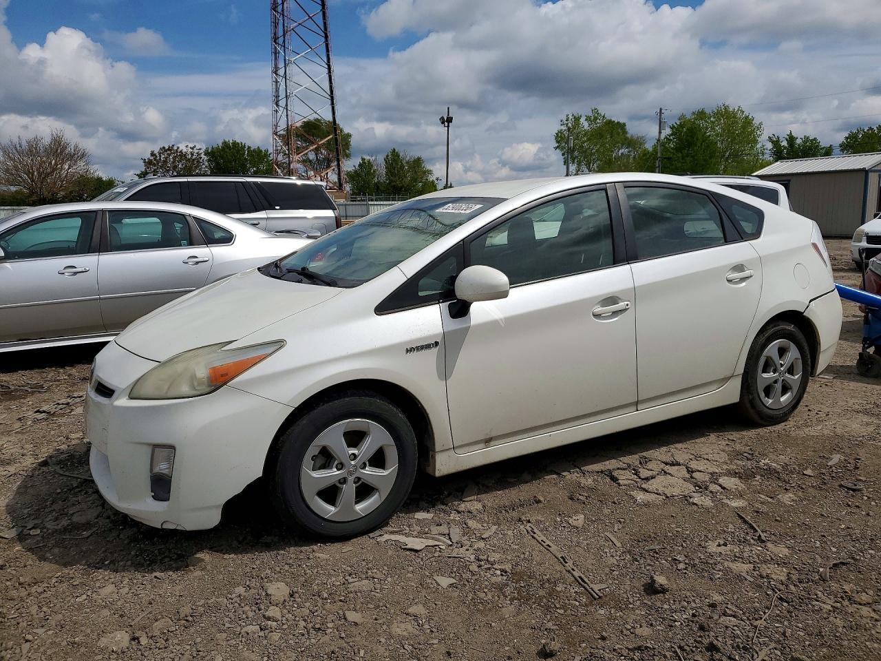 2011 TOYOTA PRIUS