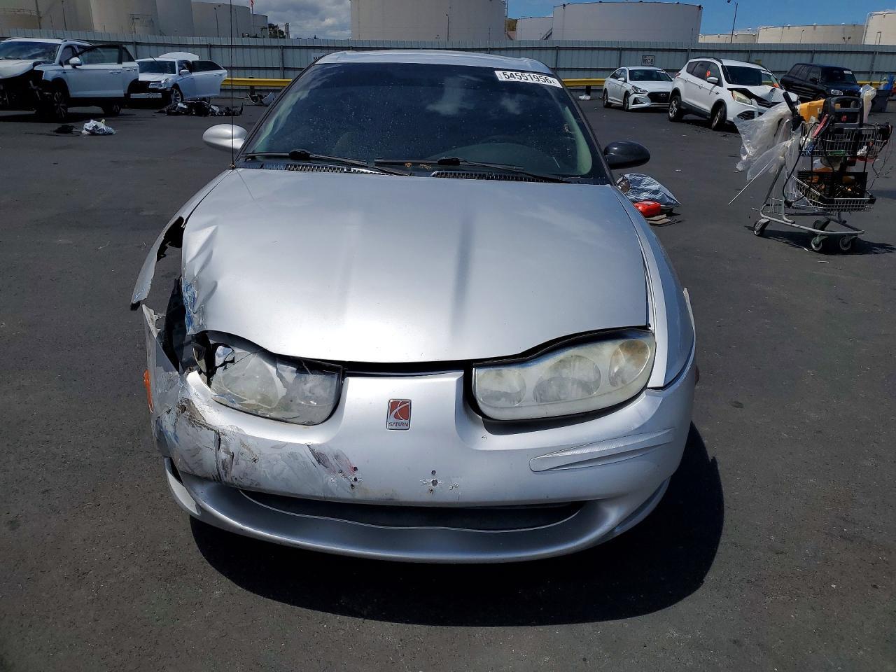 2002 SATURN Sc2
