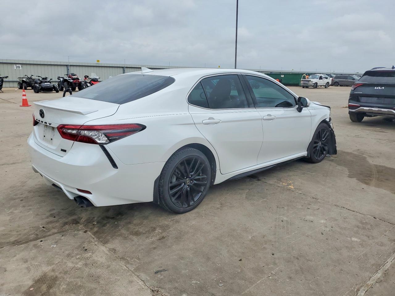2021 TOYOTA CAMRY