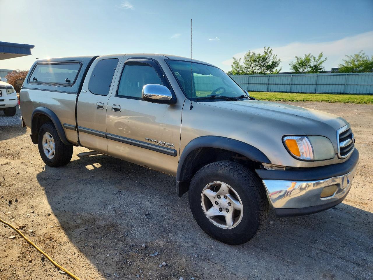 2002 TOYOTA TUNDRA