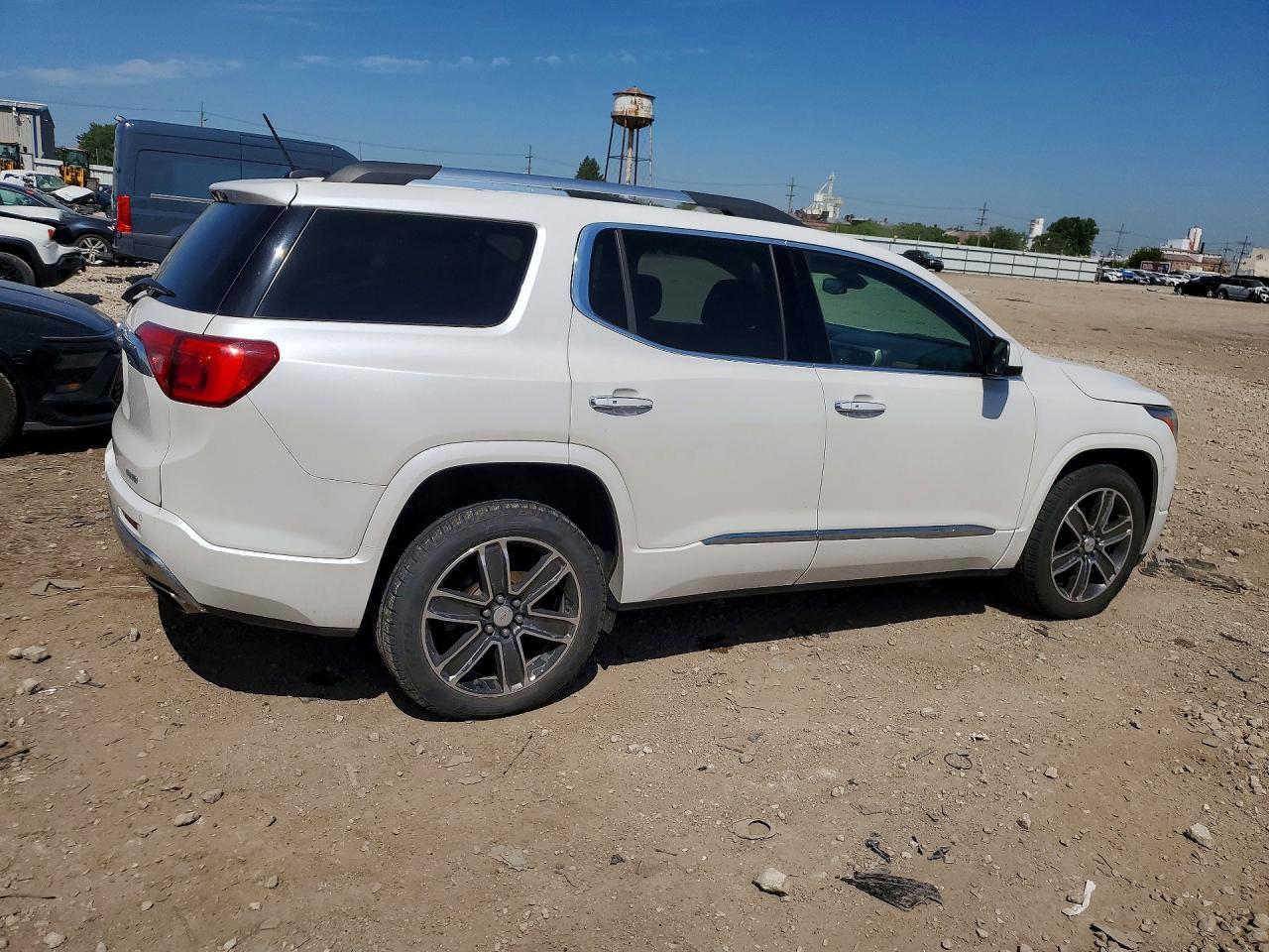 2017 GMC ACADIA