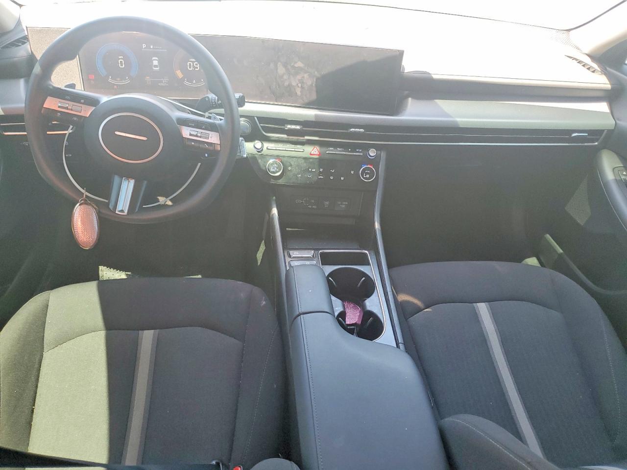 2025 HYUNDAI SONATA