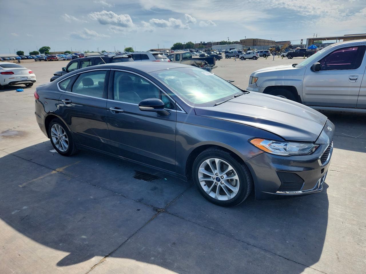 2019 FORD FUSION